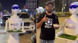 Robotic Cafe: Robot serves