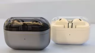 Galaxy Buds 4 with New Head Gestures and Noise Control