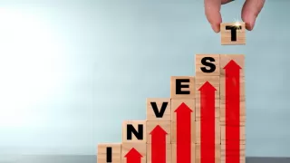 How Should You Invest $1,000 Right Now for Maximum Growth?