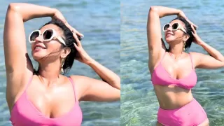 Shama Sikander took a dip in the sea in a hot pink swimsuit, Photos Leave Fans Jaw-Dropped
