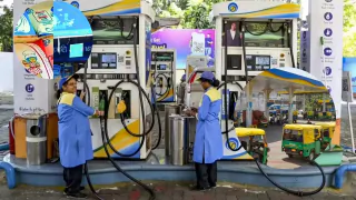 Petrol, Diesel, CNG and Milk Prices Increased Across India, Check New Rates Petrol, Diesel, CNG and Milk Prices