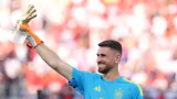 Unai Simón Salary, Net