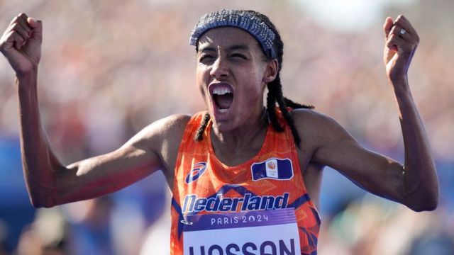 Sifan Hassan Marathon Victory Picture