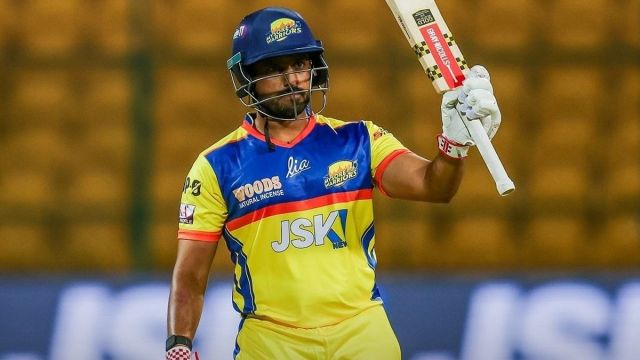 Karun Nair  Picture