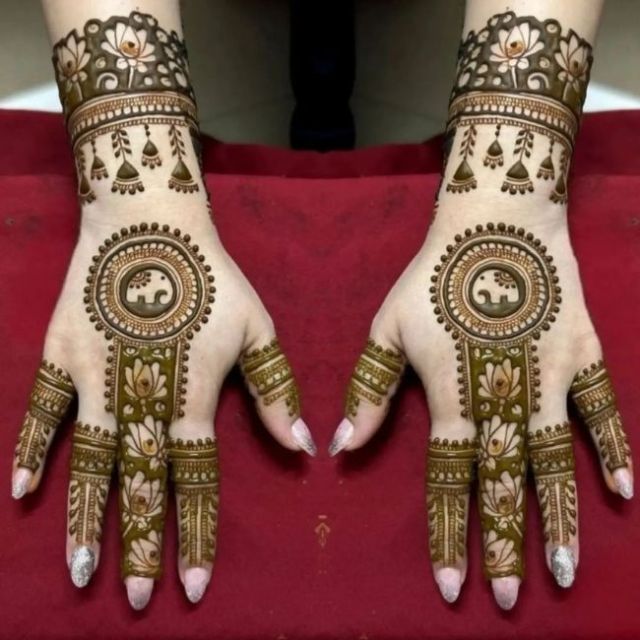 Karva Chauth Mehndi Design Picture