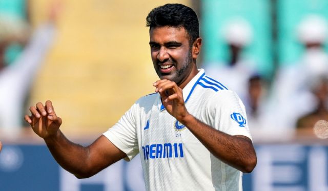 Ravichandran Ashwin Picture