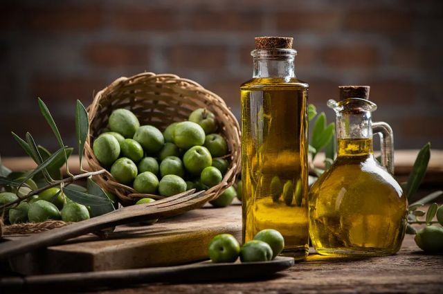 Olive Oil Picture