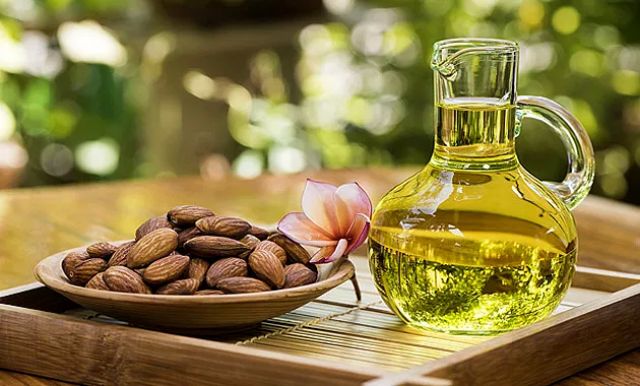 Almond Oil Picture