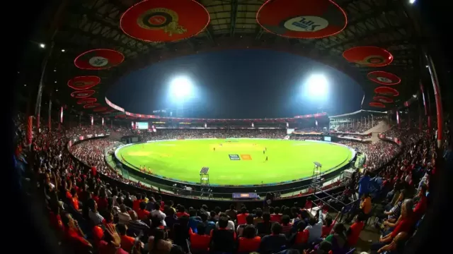 Chinnaswamy Stadium Picture
