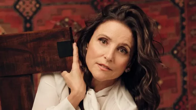 Julia Louis-Dreyfus Picture