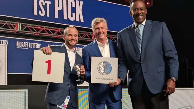 Mavericks Hit the Jackpot Picture