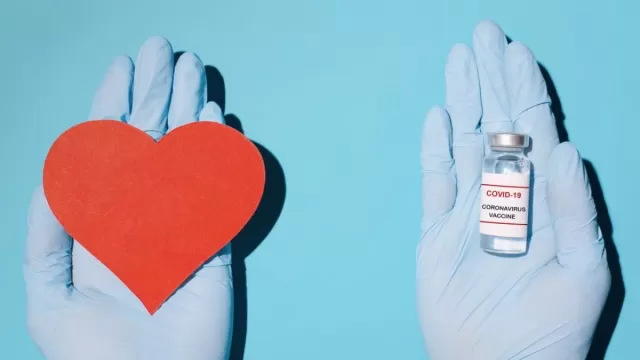 Corona Vaccine Heart Attack Picture