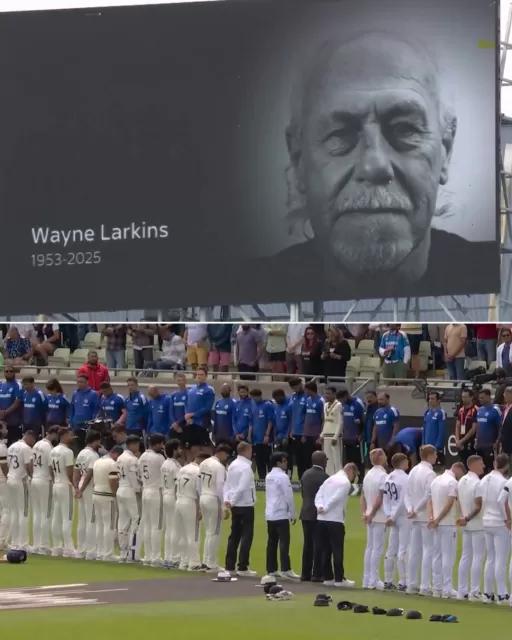 Wayne Larkins Picture