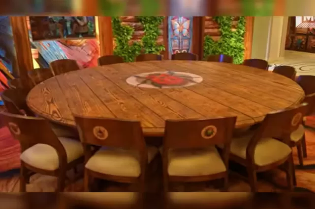 Dining Area Picture
