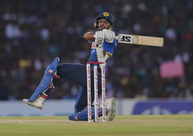 Dinesh Chandimal Picture