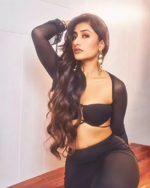 black dress dhan Picture