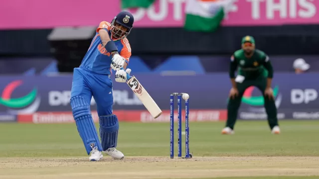 Axar Patel Picture