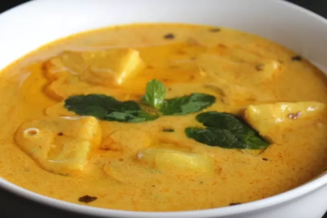 Aloo ki Kadhi Picture