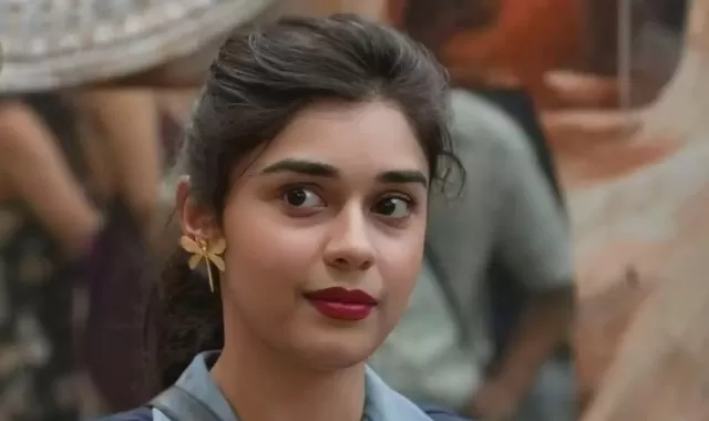 Esha Picture
