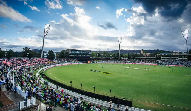 Manuka Oval Stadium Picture