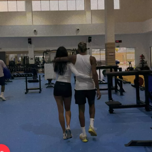 Hardik Pandya Mahika Sharma Picture