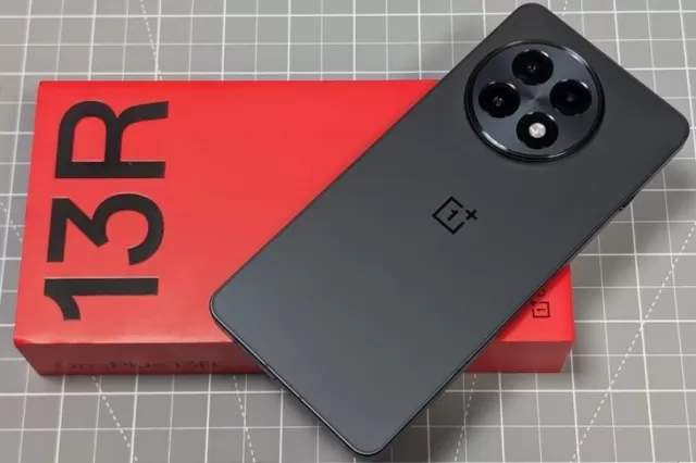 OnePlus 13R Picture
