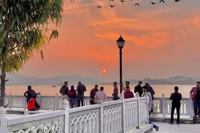 Ambrai Ghat at Sunrise Picture