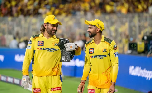 ms dhoni ruturaj gaikwad Picture