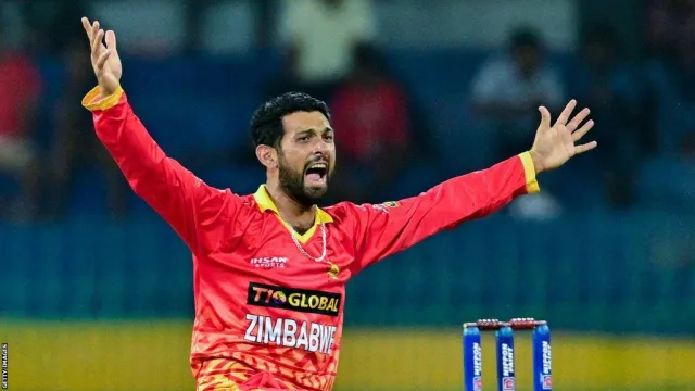 Sikandar Raza Picture