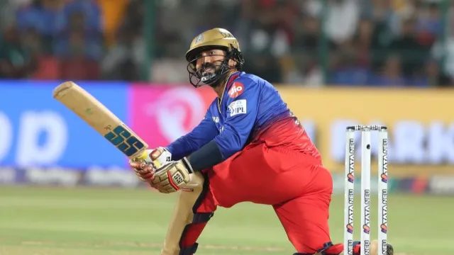 Dinesh Karthik Picture