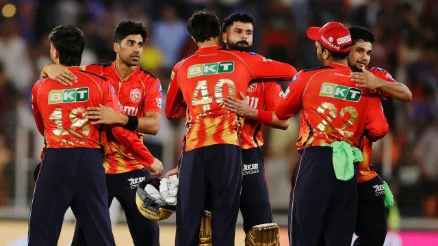 IPL 2026 Playoff Scenarios, How Many Wins Each Team Needs for Playoffs?