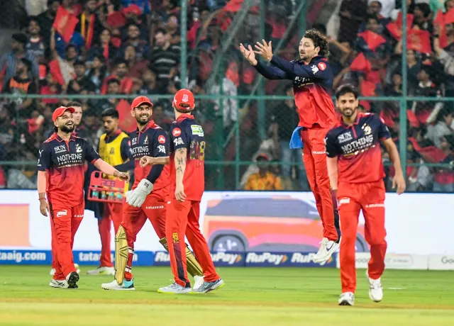 IPL 2026 Playoff Scenarios, How Many Wins Each Team Needs for Playoffs?