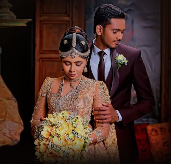 Dushmantha Chameera, Sulochana Dilrukshi Picture