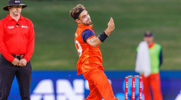 Michael Rippon Played For Netherlands Picture