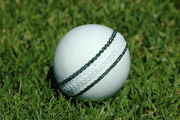 white ball Picture