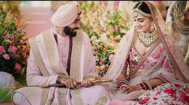 Jasprit Bumrah-Sanjana  Picture