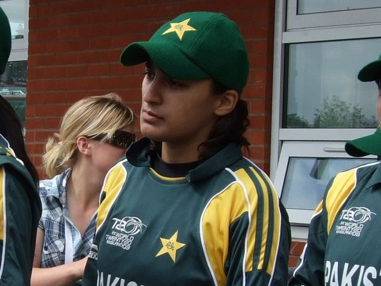 Asmavia Iqbal Picture