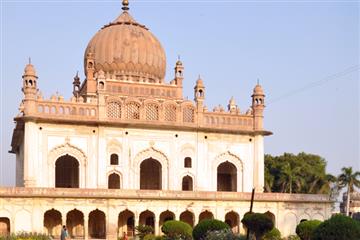Moti Mahal Picture