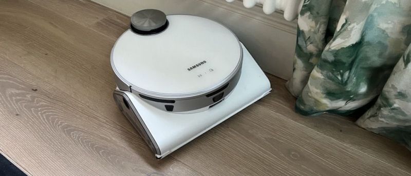 Bespoke Jet Bot Combo Clean-Up Picture