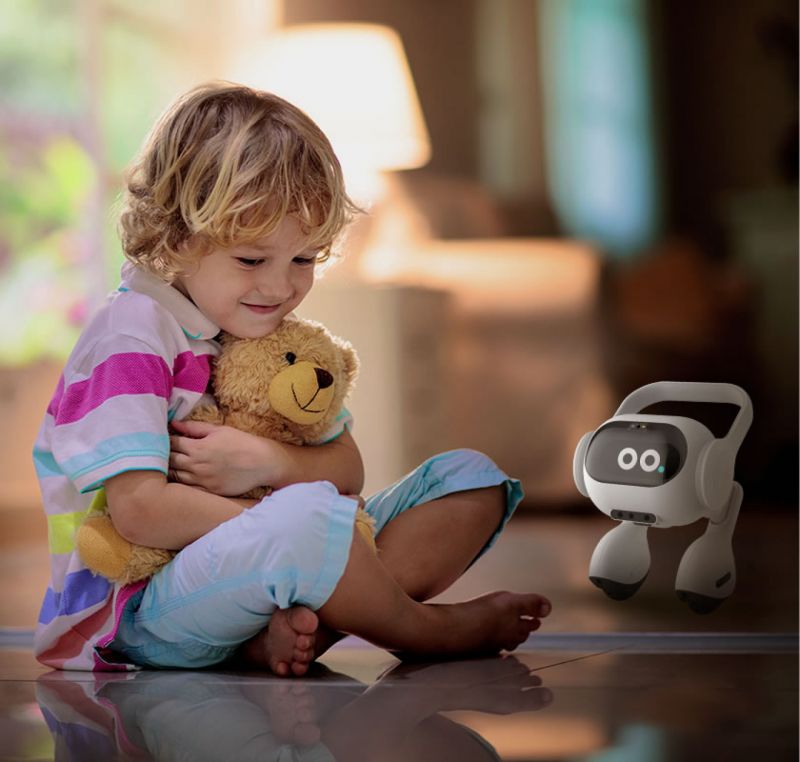 LG’s Home-Patrolling AI Robot Picture