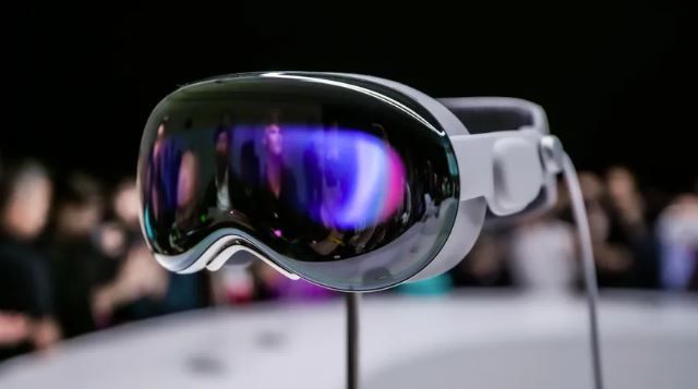 Apple Vision Pro Picture