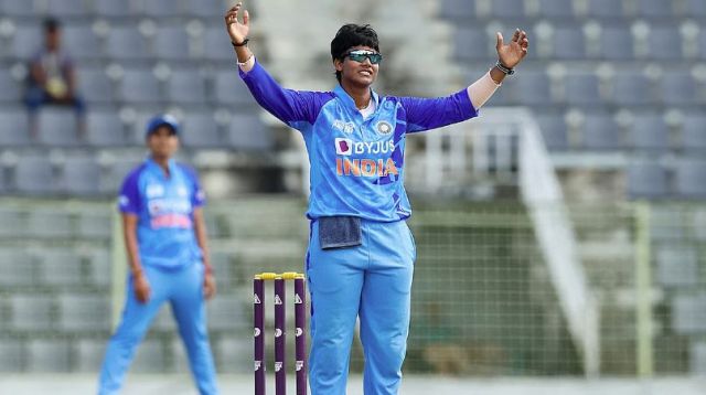 Deepti sharma Picture