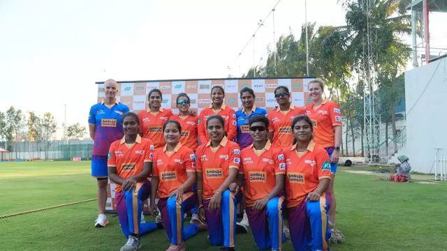 Gujarat gaints Picture