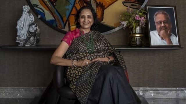 Rekha Jhunjhunwala Picture