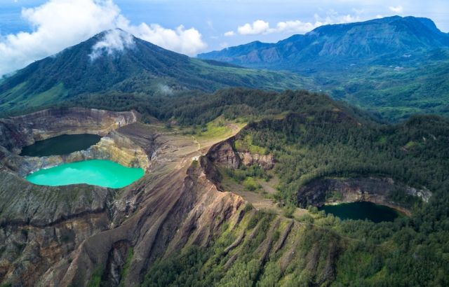 Kelimutu Lakes, Indonesia Picture