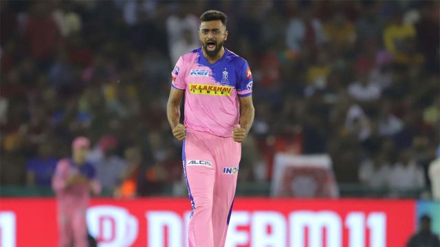 Jaydev Unadkat Picture