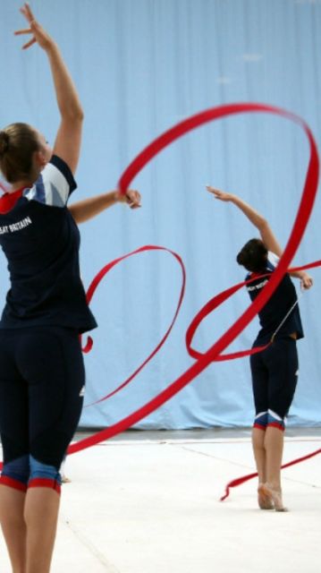 Club swinging Picture