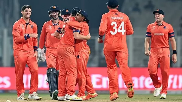 3 Super overs in one match: This