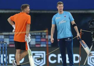 Australia gives freedom to players on