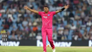 Baartman Hat Trick Seals Playoff Spot